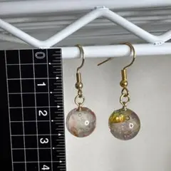 マルチカラーボールピアス