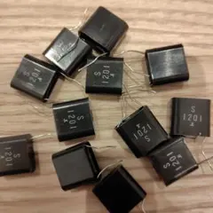 Item thumbnail for item 128ff2be-4bd9-4371-b020-f34737d7fb51