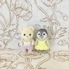 シルバニア服　蝶ネクタイのラベンダーズボンとレモンイエローワンピースセット