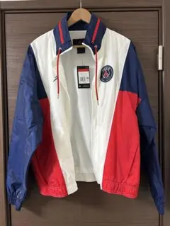 パリサンジェルマン　ナイロンフーディージャケット