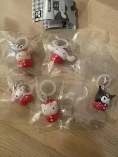 サンリオキャラクターズ　いちごめじるしアクセサリー　5点セット