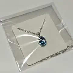青いオーバル型シルバーネックレス