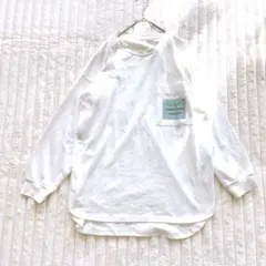 Riberry 長袖カットソー　トップス　Free 白　胸ポケットプリント付き