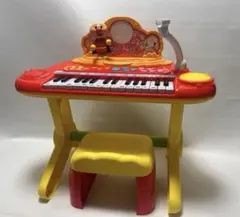 アンパンマン 音楽ショー 鍵盤付き　ピアノ　おもちゃ　ミュージックショー