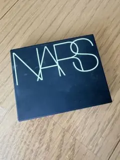 NARS ブラッシュ パウダーチーク　888のサムネイル