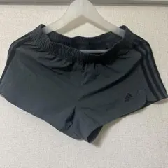 adidas ダークグレー ショートパンツ S