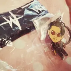 値下げ！ TETSUYA 首振りキーホルダー・ゴムブレス♥