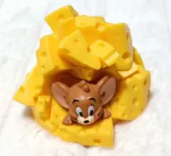 トムとジェリー まみれるFig. チーズにまみれるジェリー