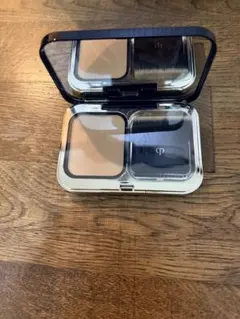 クレ・ド・ポー ボーテ パウダーファンデーション