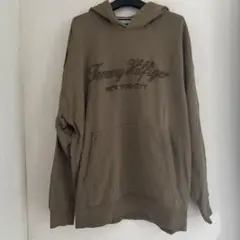 トミーヒルフィガー　オーバーサイズロゴフーディ