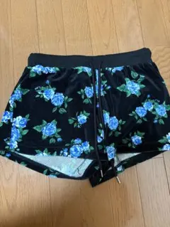 ベロア ショートパンツ 花柄 ブラック ギャル アベイル ルームウェア 部屋着のサムネイル