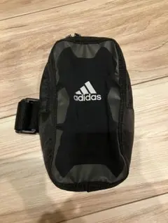 adidasアディダス ランニング用アームポーチポシェット ブラック