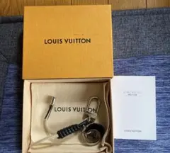 LOUIS VUITTON キーホルダー キーリングのサムネイル