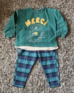 SKAPE トレーナーとパンツセット