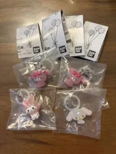 匿名配送　サンリオキャラクターズ ゆるっとめじるしアクセサリー　4個セット