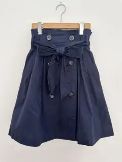 ネイビー スカート リボン付き　マジェスティックレゴン