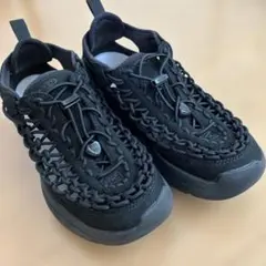 KEEN ユニークダブルケー　ブラック24.5 美品　厚底