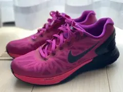 Nike Lunarlon ピンク シューズ(女性用)