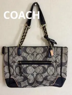 COACH コーチ　シグネチャー キルティング デニム チェーン トートバッグのサムネイル