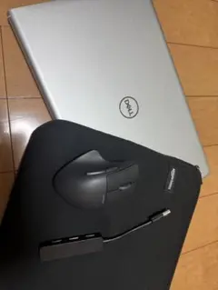 Dell Inspiron ノートPC シルバー マウス付き