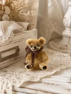 小さな小さなテディベアのサムネイル