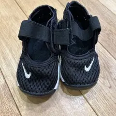 Nike ベビーリフト　サンダル 黒　UK4.5 11㎝