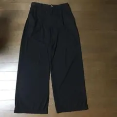GU タック入りワイドパンツ　ブラックXL