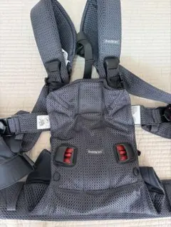 美品】BABYBJORN 抱っこ紐 メッシュ ブラック（ワンカイエアー