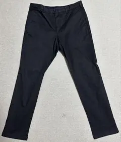 ユニクロ　カジュアルパンツ　ブラック　ウエスト88センチ