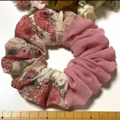 ハンドメイドシュシュ☆花柄刺繍ミックスピンク