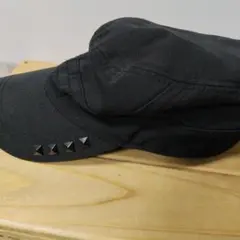 け*い様 スタッズ付き黒キャップ