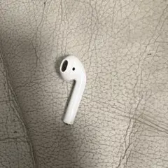 AirPodsホワイト　片方