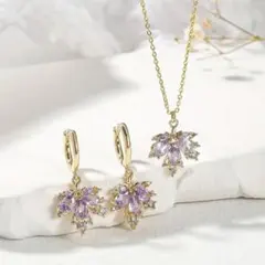 ♦︎Maple♦︎ 18Ｋ ネックレス ピアス 3点セット CZダイヤ 高級感 紅葉