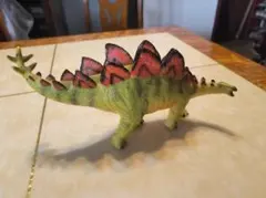 劍龍 玩偶 約15公分