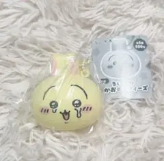 ちいかわ　おかおのスクイーズ　うさぎ　目薬 ガチャガチャ