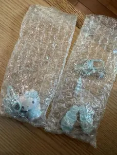 ハローキティ　シークレットキーホルダー　ミニチュアキルト　ブルー