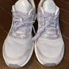 adidasメッシュシューズ　25.5cm