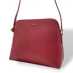 極美品 FURLA フルラ ショルダーバッグ レザー ロゴ 赤 レッド 斜め掛け