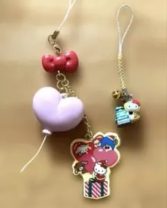 大阪限定　ご当地キティ　大阪城　根付け　たこ焼き　トラ　50周年　ストラップ