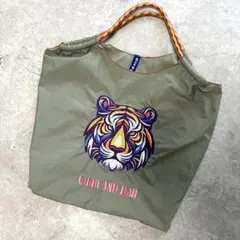 Yun Peng 刺繍バッグ タイガー 軽量のサムネイル