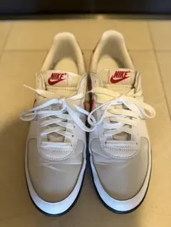 NIKE スニーカー 29cm 白赤 試着のみ 美品