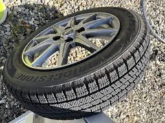 BLIZZAK スタッドレス ホイール付 4本セット ほぼ未使用 2024年購入