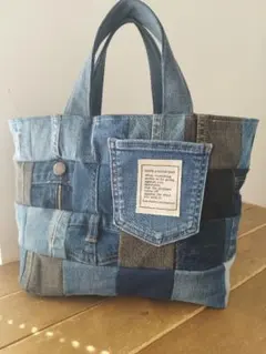 No.1353ハンドメイド★トートバッグ★デニムリメイク★パッチワーク