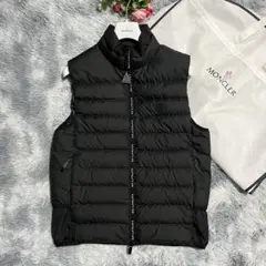 未使用　MONCLER TARN GIUBBOTTOダウンベスト　黒　1