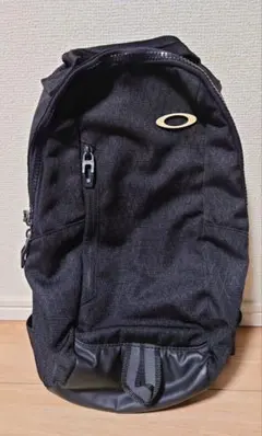 OAKLEY ワンショルダーバッグ スリングバッグ