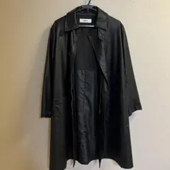 黒 レザー ロングコート