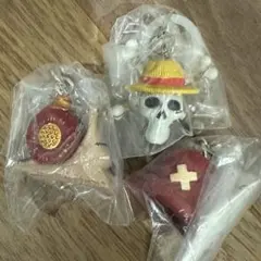 【新品未使用】ONEPIECE めじるしアクセサリー 3個セット Netflix