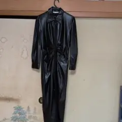 zara フェイクレザーロングコート