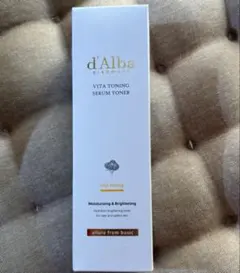 新品未使用　d'Alba ダルバ　ビタトーニングセラムトナー　180ml