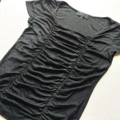 美品　UNTITLED　ブラック 半袖 Tシャツ 38　INDIVI好きな方にものサムネイル